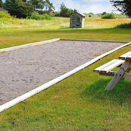 Feriehus Three-bedroom Holiday In Haestveda Hirtshals